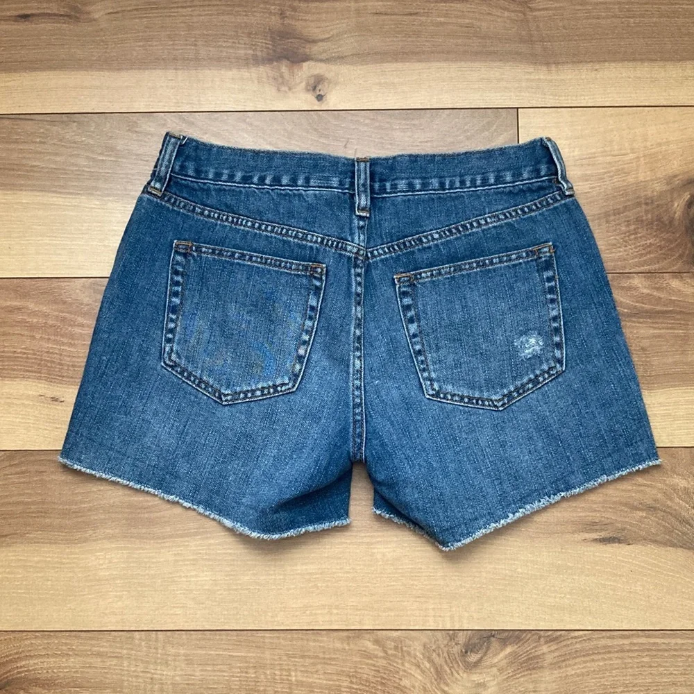 J Crew Raw Hem Medium Wash Jean Shorte